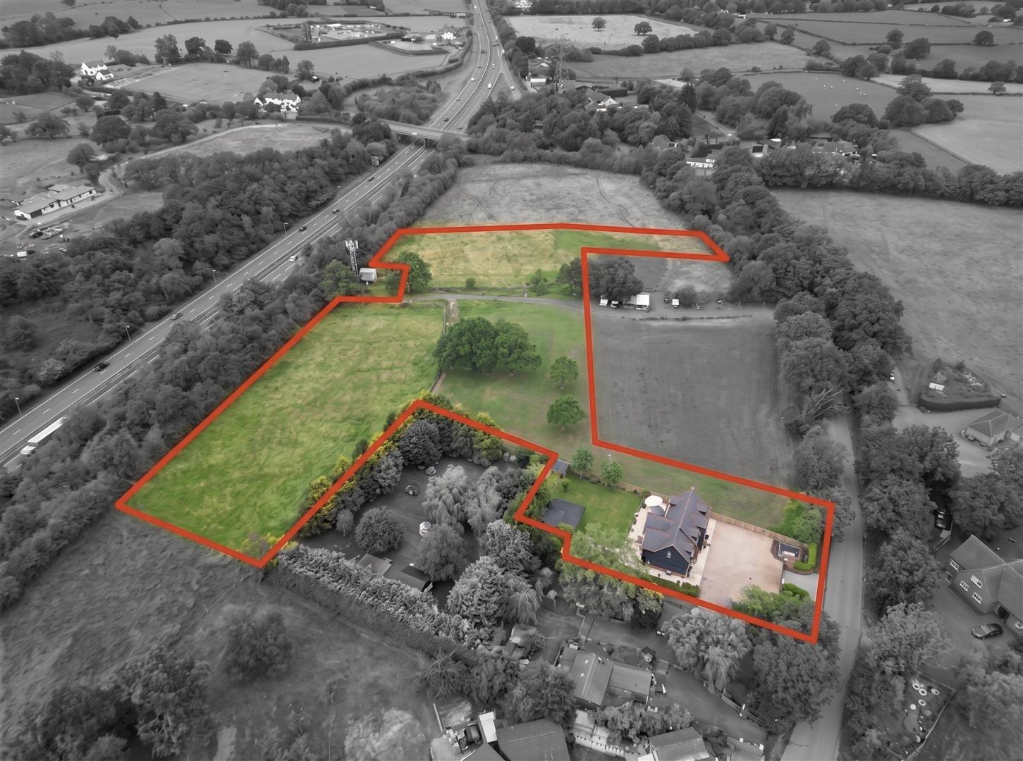 Outlined Aerial
